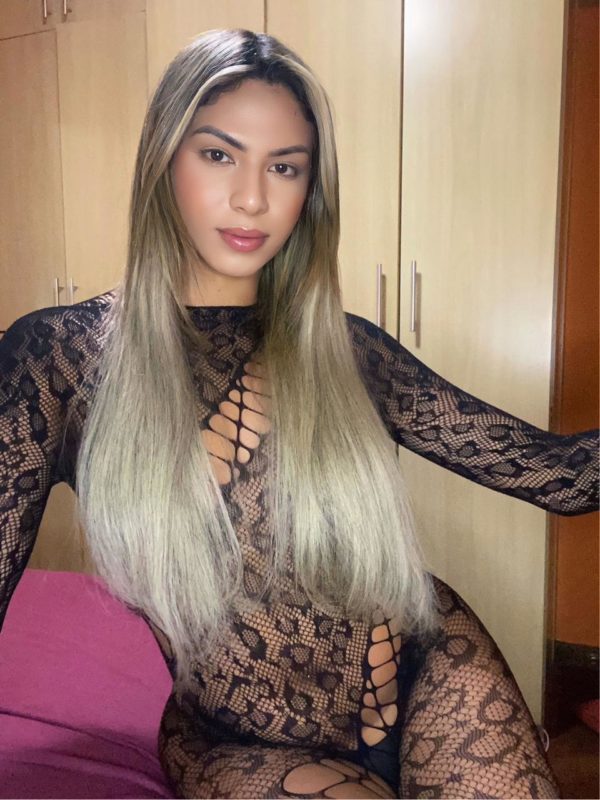 Talitinha Barbie 5
