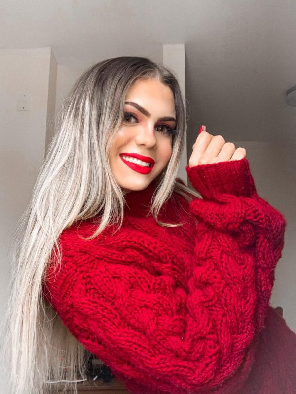 Larissa Andrade 34