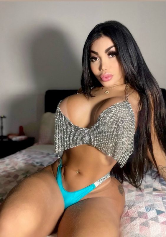 Agata Beatriz 43