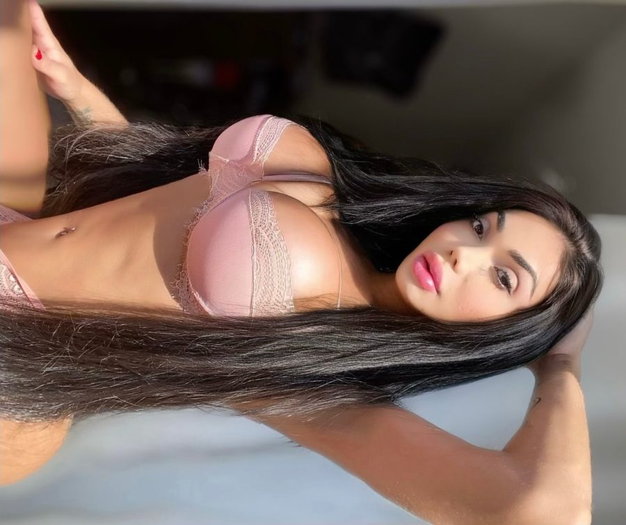 Agata Beatriz 30
