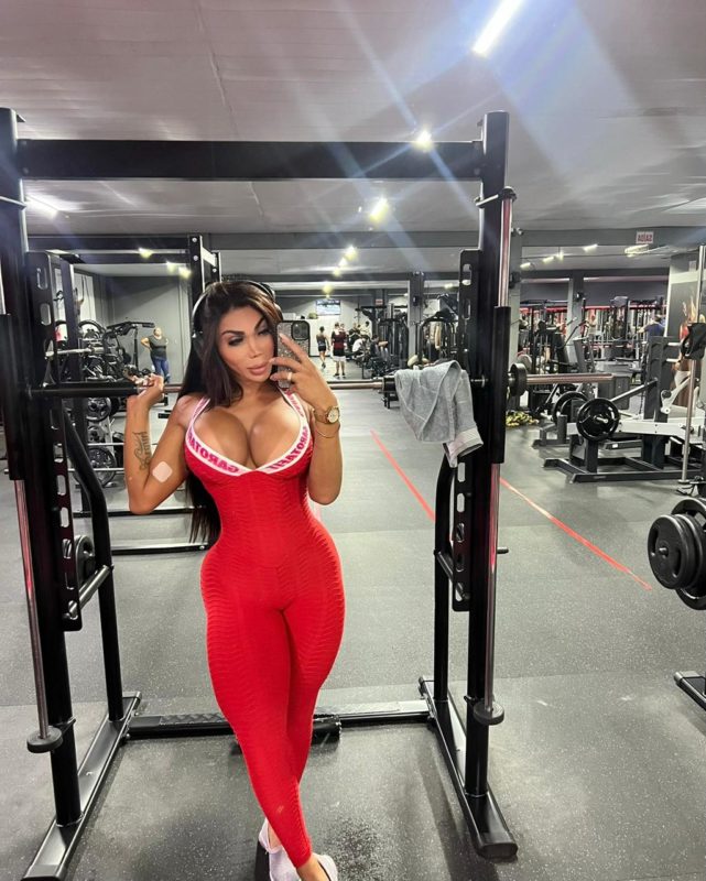 Agata Beatriz 39