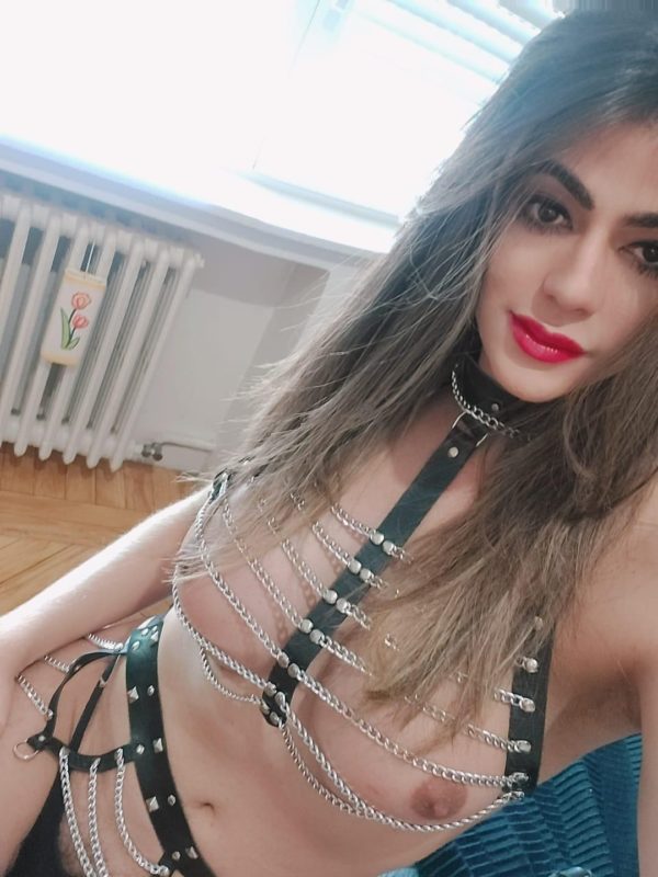 Aurora Garcia 21
