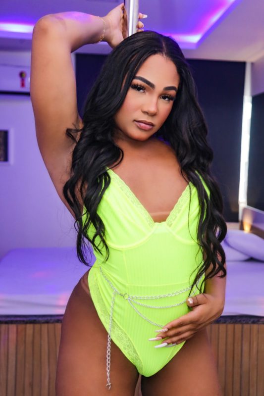 Karen Japonega 19