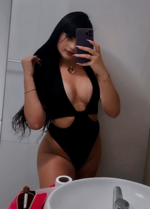 Carol Marques 33