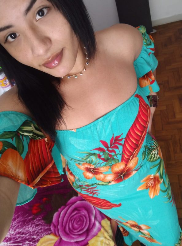 Alana India 79