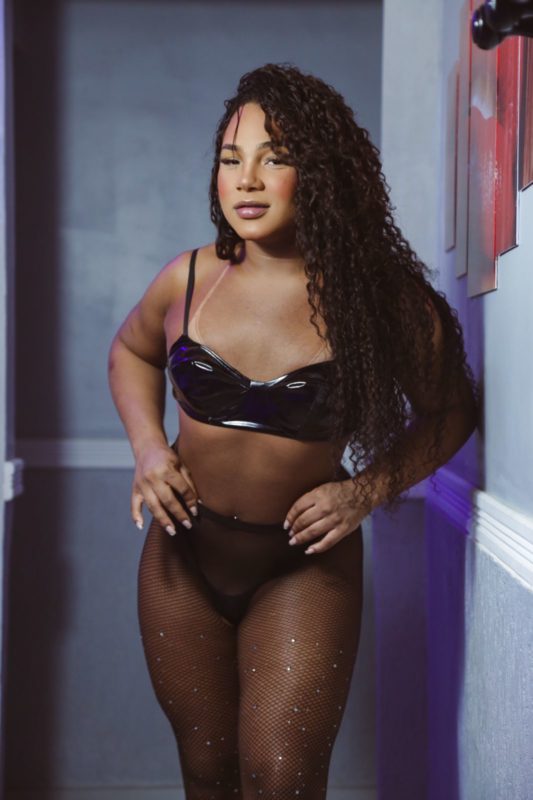 Karen Japonega 55