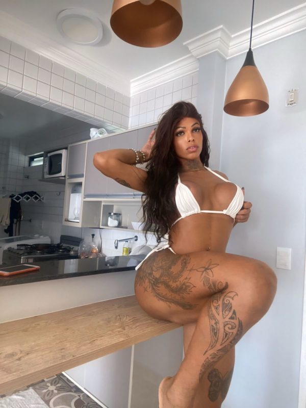 Allana Lorena 12