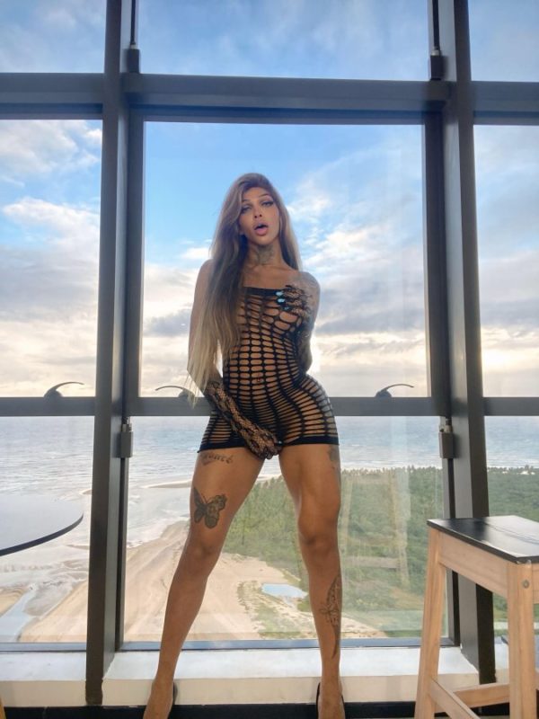 Allana Lorena 15