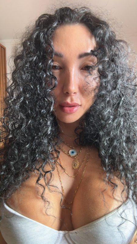 Karina Satto 86