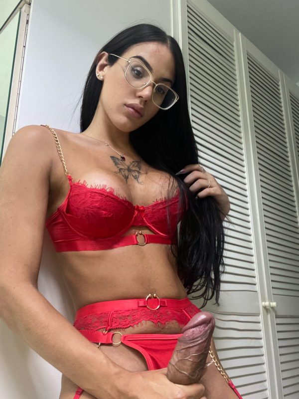 Maria Miranda 19