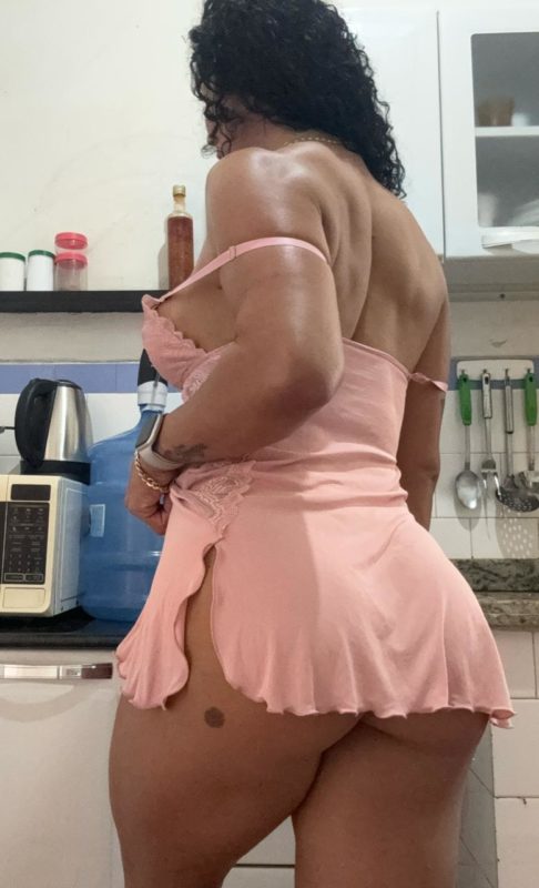 Karina Satto 57