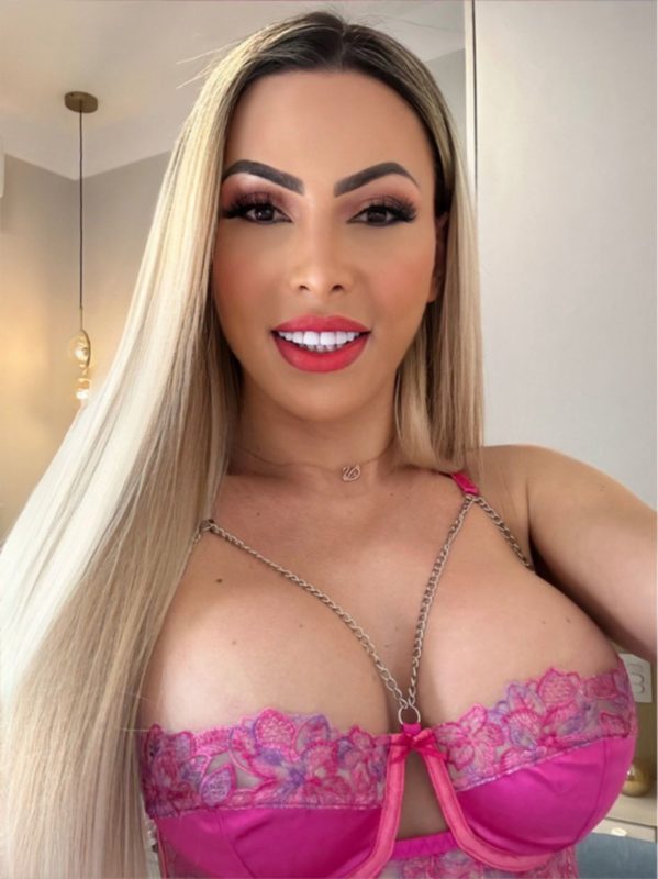 Karol Scarllety 17
