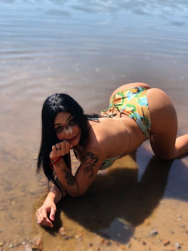 Larissa Silva 16