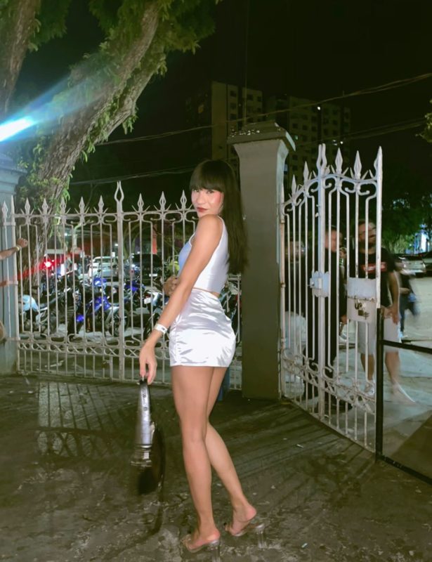 Yumi Sofia - Sem Local 1