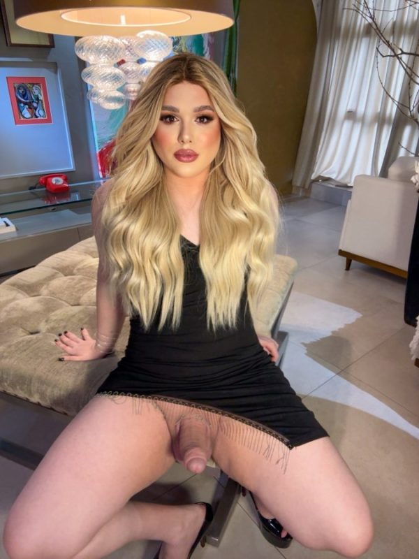 Mariana Ferraz 44