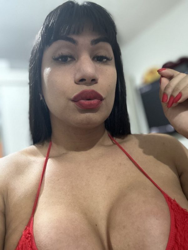Raika Fernandes 9