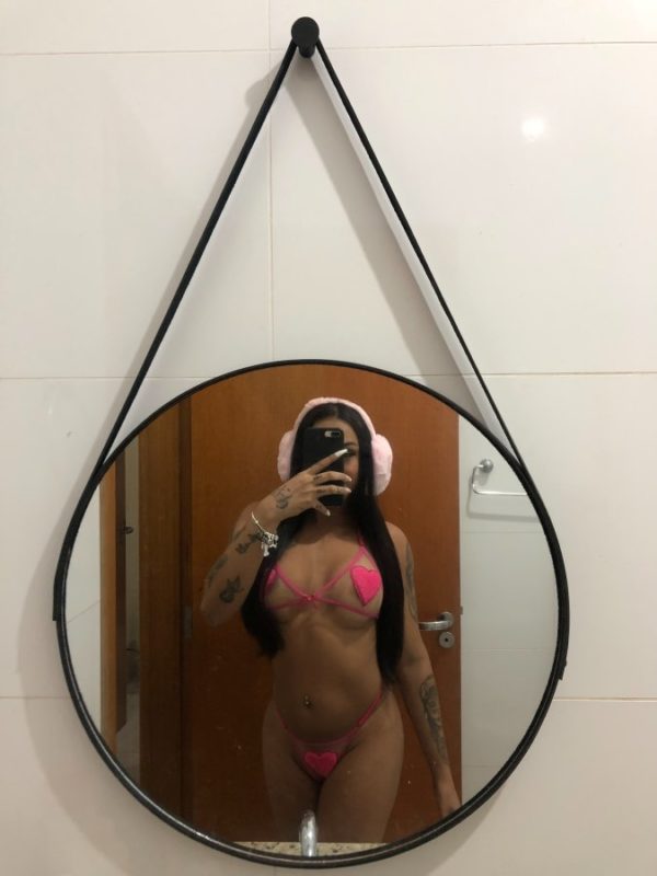 Daniele Pinheiro 2