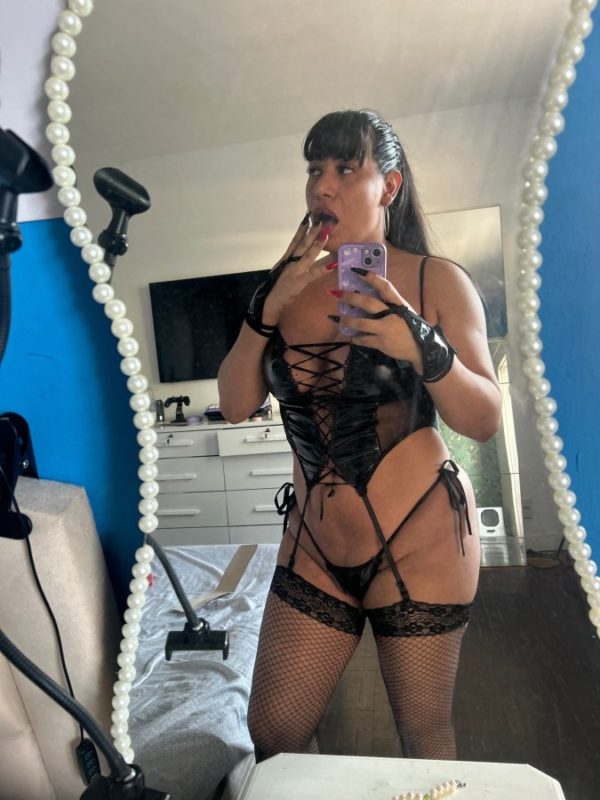 Raika Fernandes 15