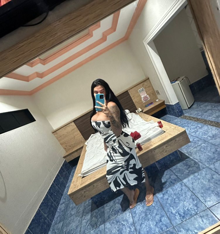 Sabrina Bonequinha 22