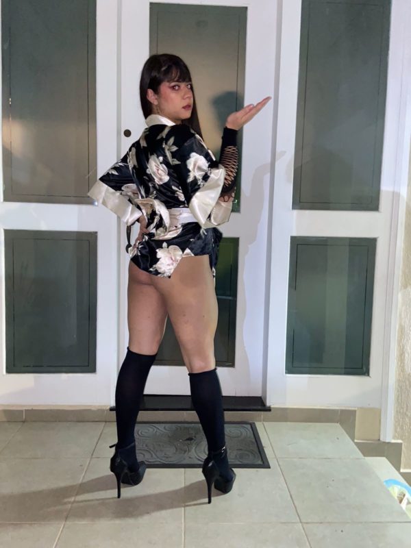 Aika Himura 18