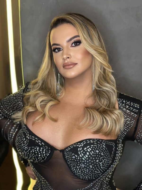 Stephanny Wandergueld 30