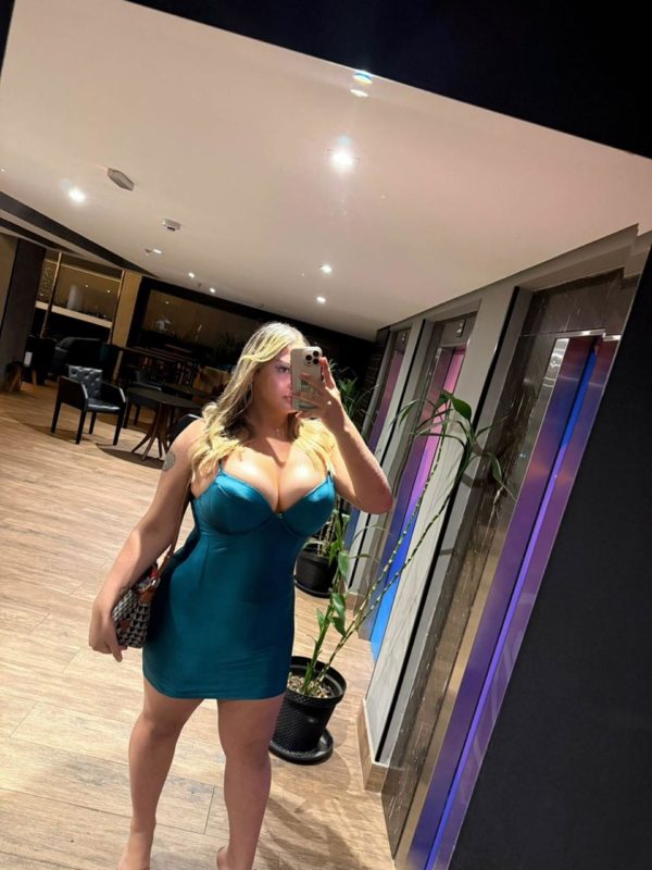 Stephanny Wandergueld 22
