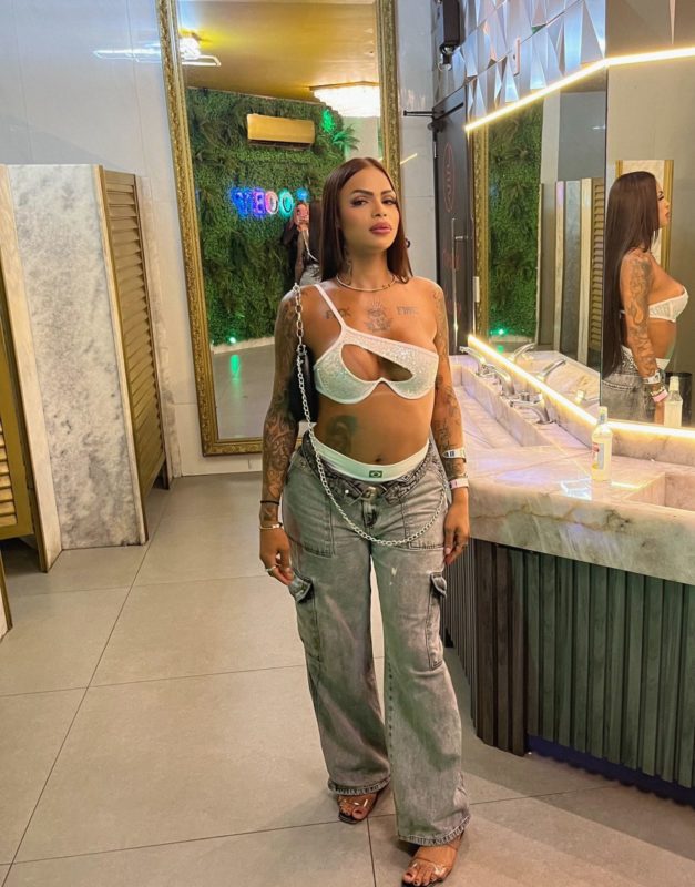 Ayalla Indiazinha 14
