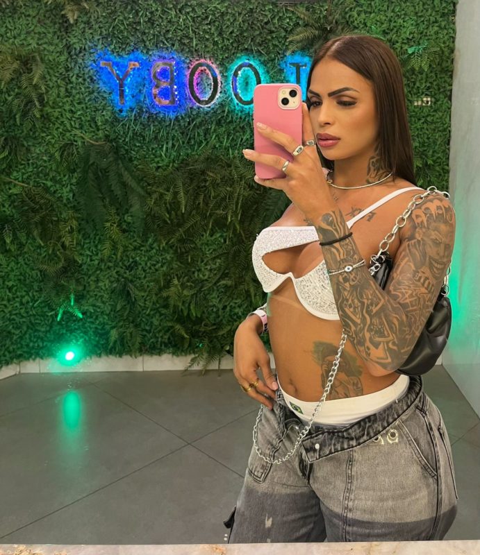 Ayalla Indiazinha 11
