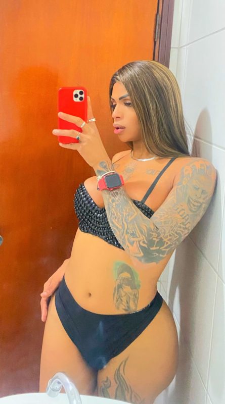 Ayalla Indiazinha 51