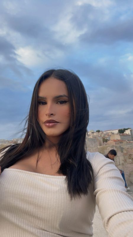 Alana Brun 22