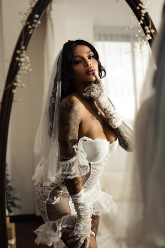 Ayalla Indiazinha 14