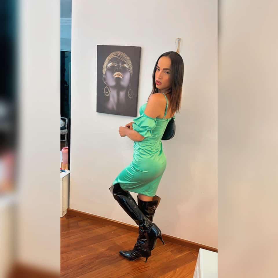 Emilly Tiffany 23