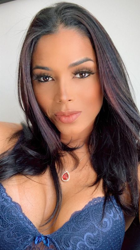 Lorraine Araújo 8