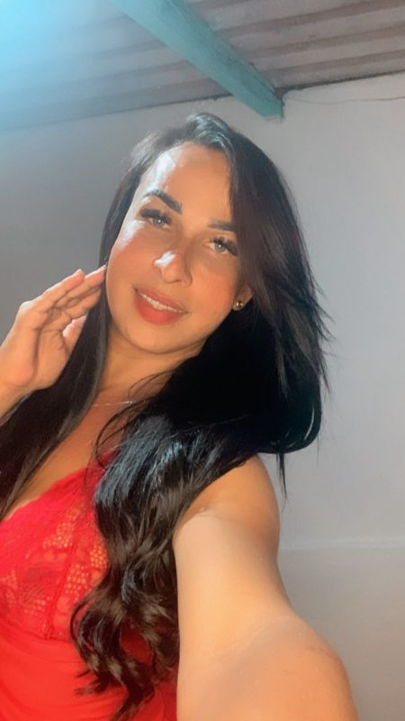 Brenda Moranguinho 4