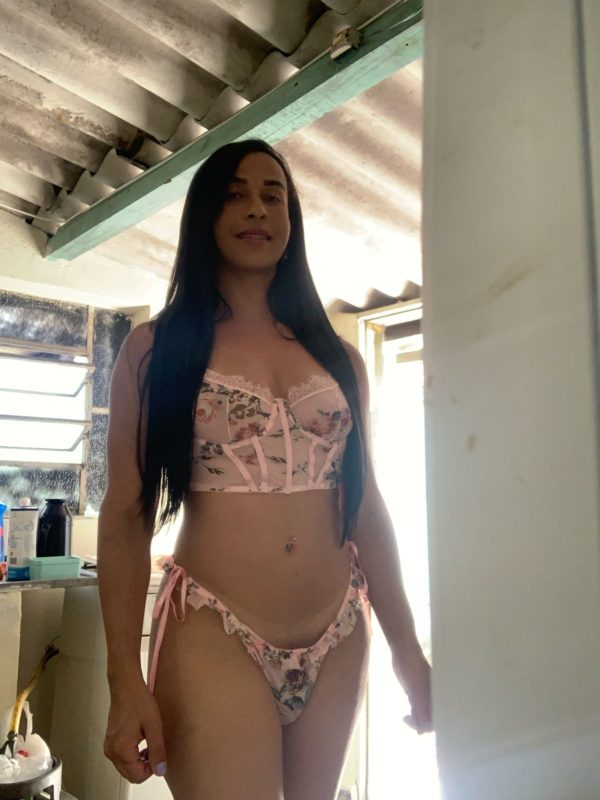 Brenda Moranguinho 125