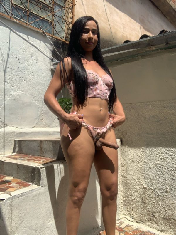 Brenda Moranguinho 66