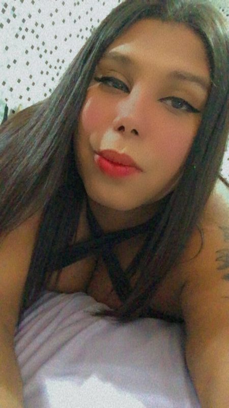 Yndia Yndi 19
