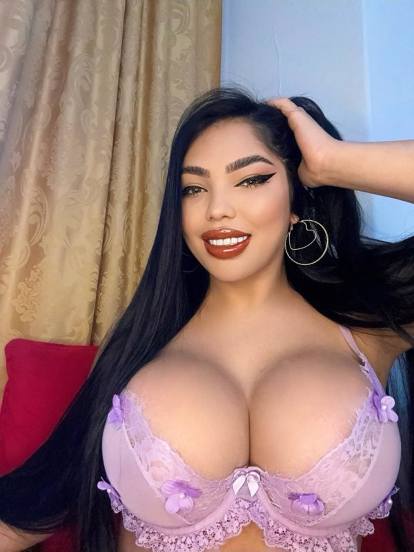 Luana Castrinni 9