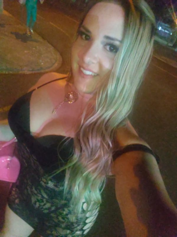Viviane Castilho 22