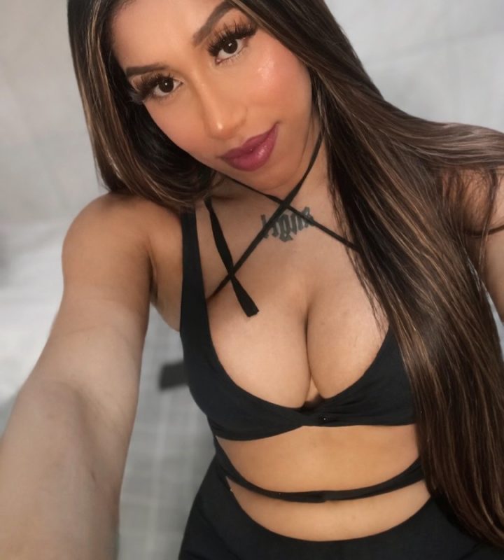 Morena Praiana 26