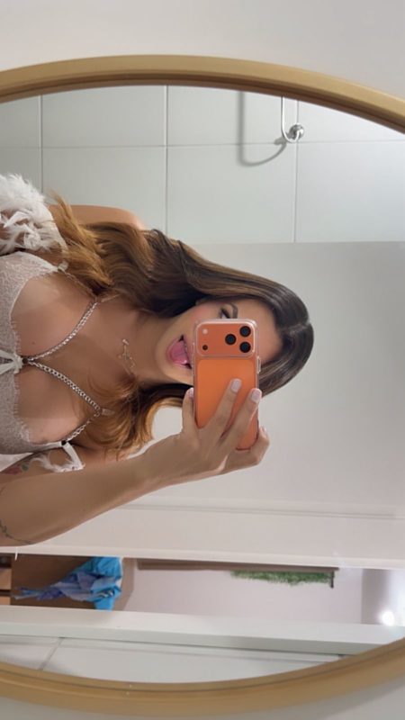 Ingrid Dias 11