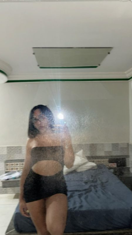 Camyla Alves - Sem Local 9