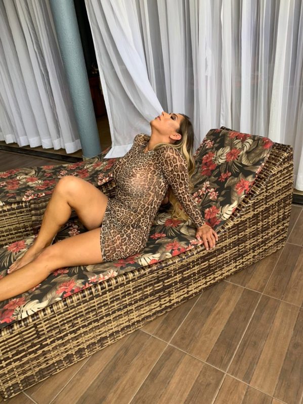 Alessandra Souza 61