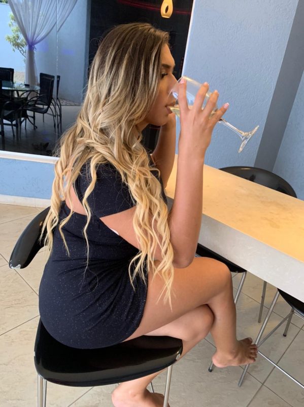 Alessandra Souza 85