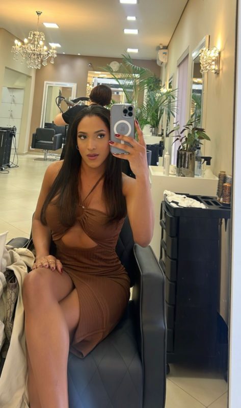 Aysha Almeida 43