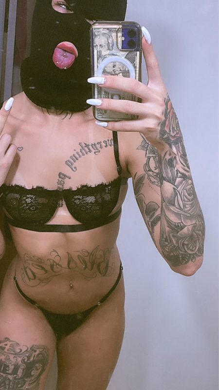 Sabrina Lins 122