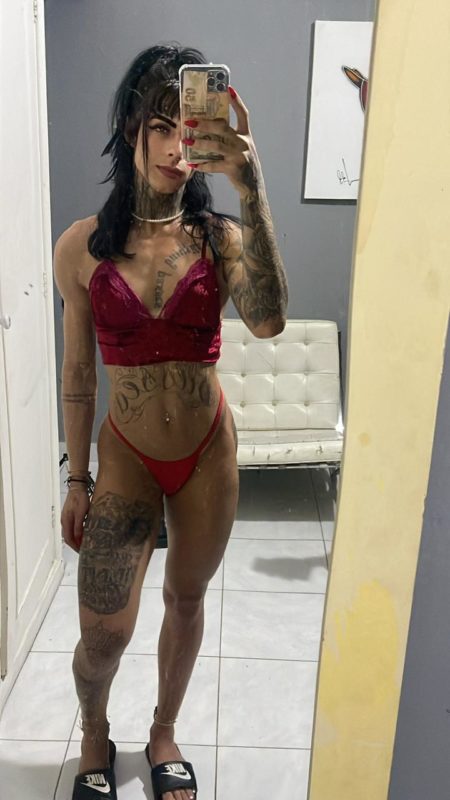 Sabrina Lins 33