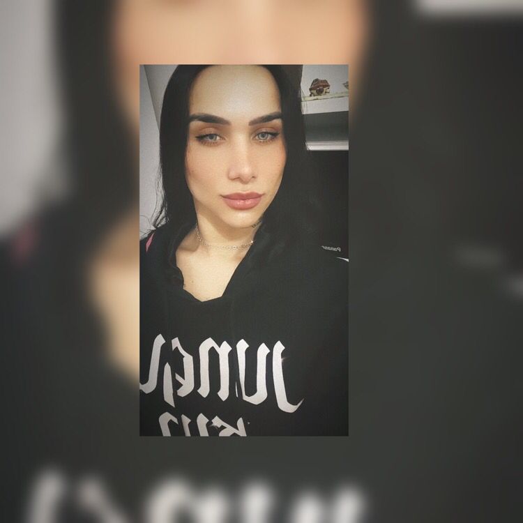 Camilla Pavanelli 13