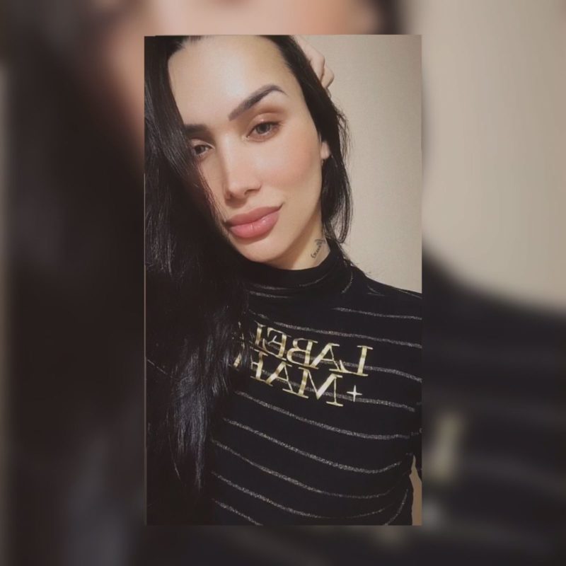 Camilla Pavanelli 27