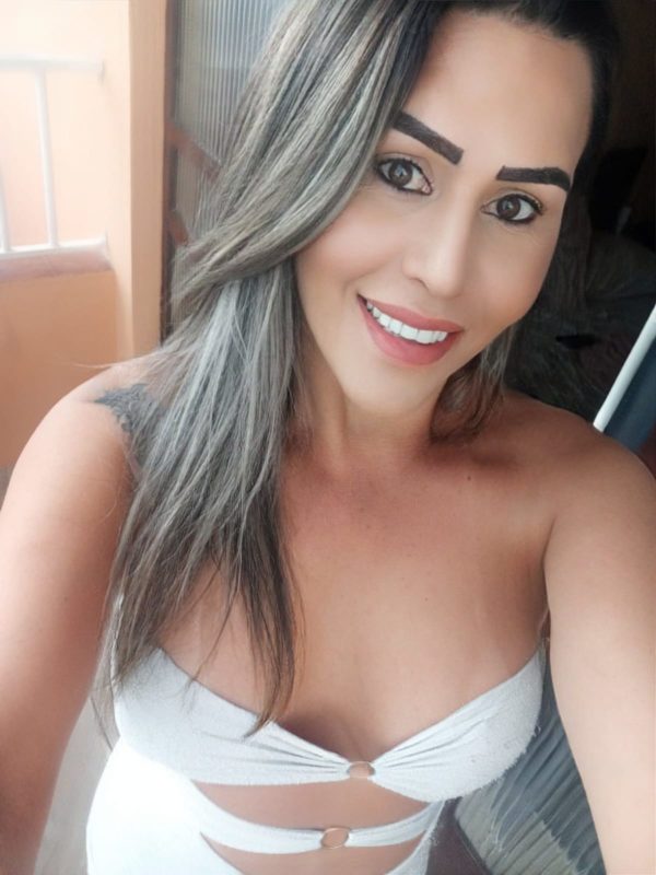 Letícia Vasconcelos 17
